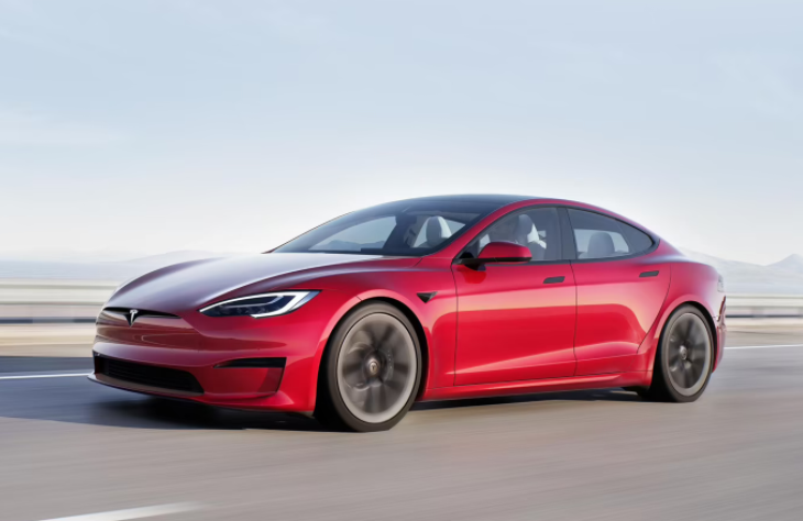 Tesla Model S, rote Farbe